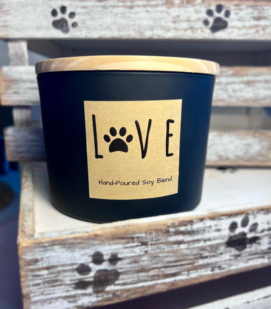 “LOVE” Paw 16oz - Pet Themed Soy Candle